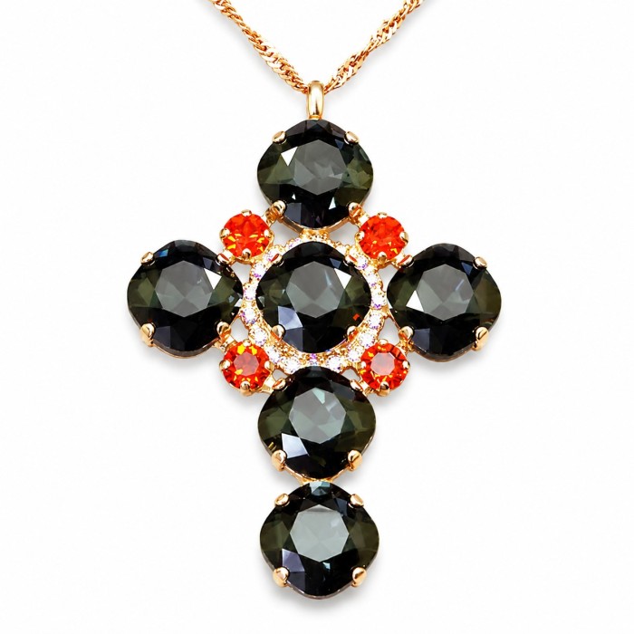 Pendant “Glamour (Graphite / Light Siam)” created with Crystals by Swarovski®