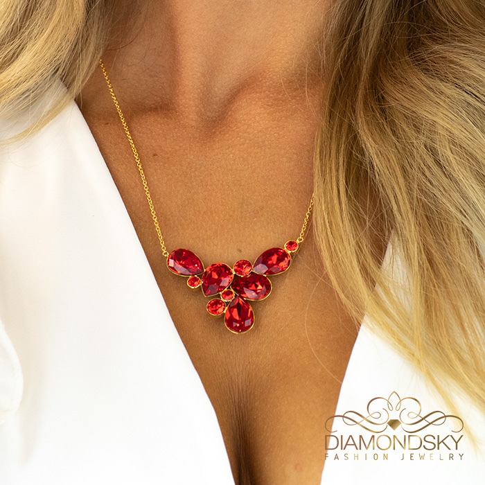 “Fillory Magic (Light Siam)” pendant with Preciosa® crystals