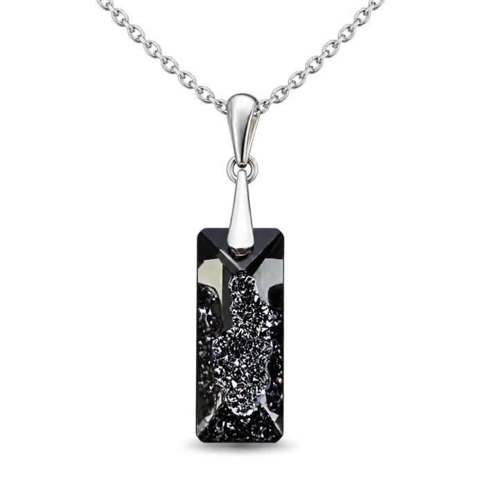 Серебряный комплект «Растущий Кристалл II (Silver Night)» с кристаллами Swarovski®