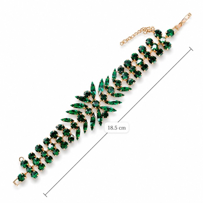 Apyrankė moterims DiamondSky „Krištolinis gundymas (Emerald)“ su Preciosa® kristalais