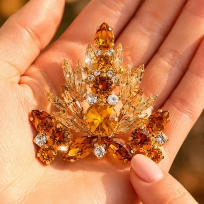 Segė moterims DiamondSky „Kristalo Šakelė II (Light Amber / Topaz / Golden Shadow)“ su Swarovski kristalais